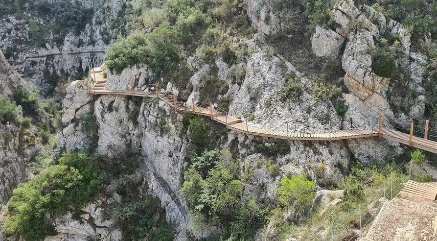 Pasarela de Relleu y Tradiciones en 4x4